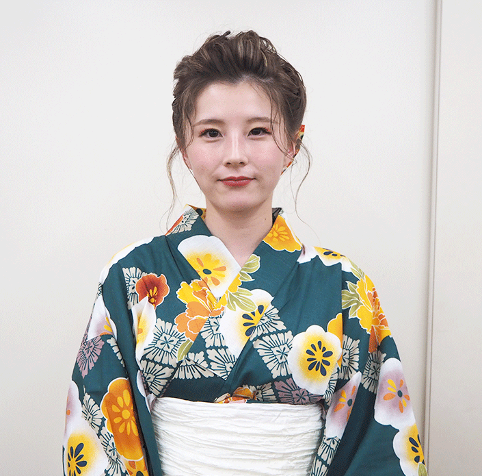 浴衣アップスタイル優優勝の千葉怜寿さん