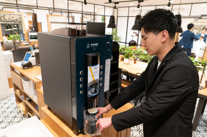 QBプレミアム1号店待合室