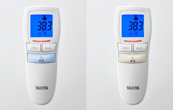 対象に触れることなく約１秒で計測できるTANITAの「非接触型体温計」（ブルー㊧とアイボリー）