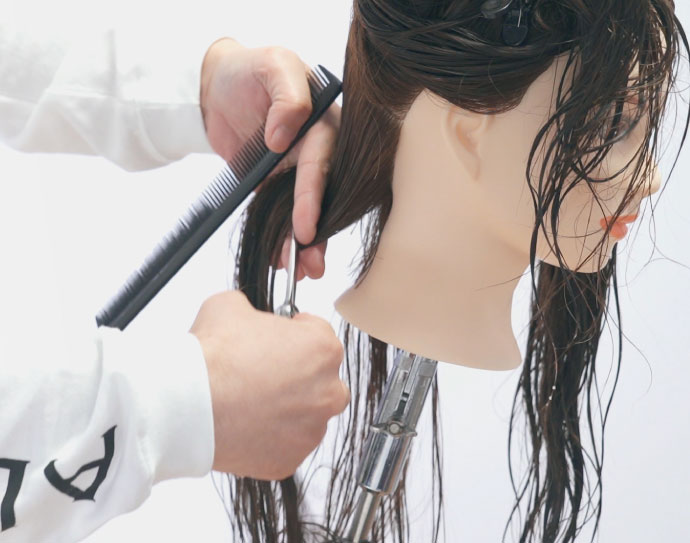 「ALBUMパーフェクトガイド」(ALBUM NOBU氏)のヘアカット解説