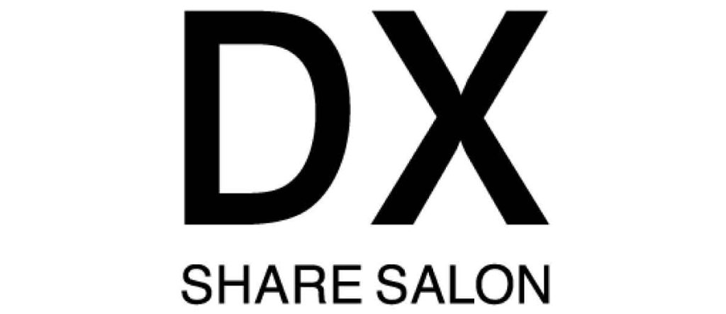 「DX SHARE SALON」のロゴ（ALBUMグループ初のシェアサロン）