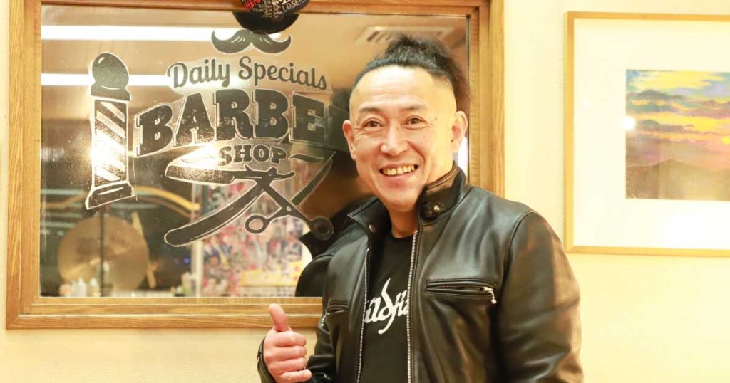 登戸で理容室「Barber151」を営む吉田信さん　Jobシンガー・missatoが行く(5)