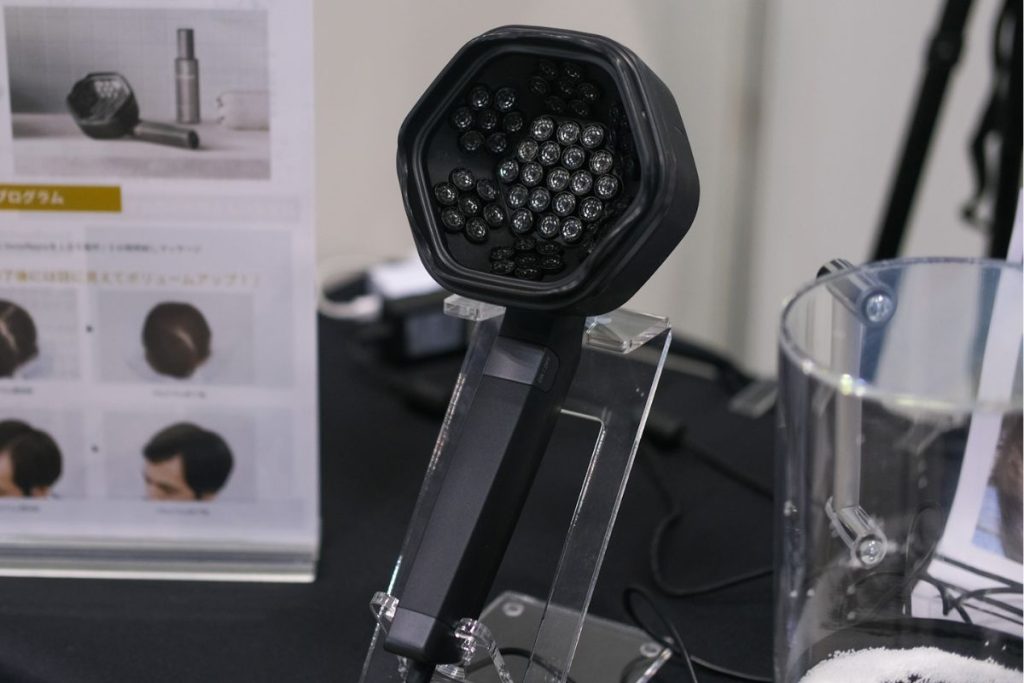 ピクシーダストテクノロジーズ、家庭用スカルプケアデバイス「SonoRepro」