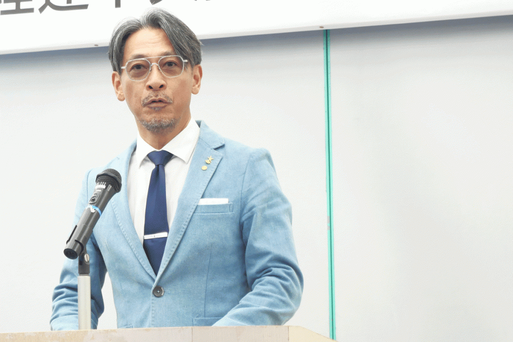 全理連中央講師会の秋季研修会の幹事長の木下裕章