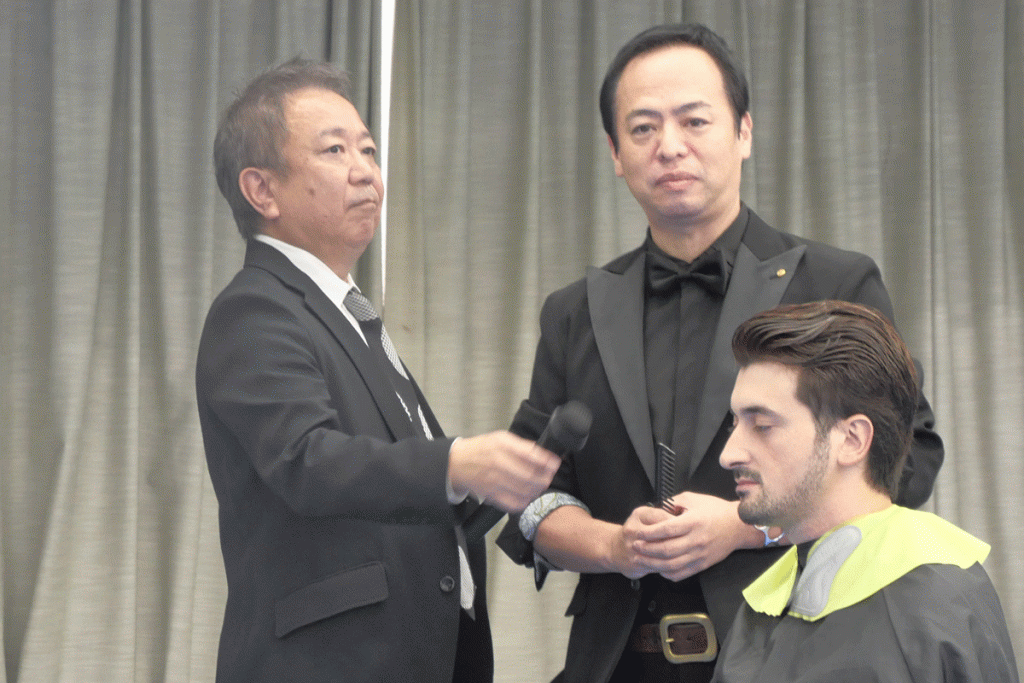 全理連中央講師会の秋季研修会の新任会員の牟田口則之