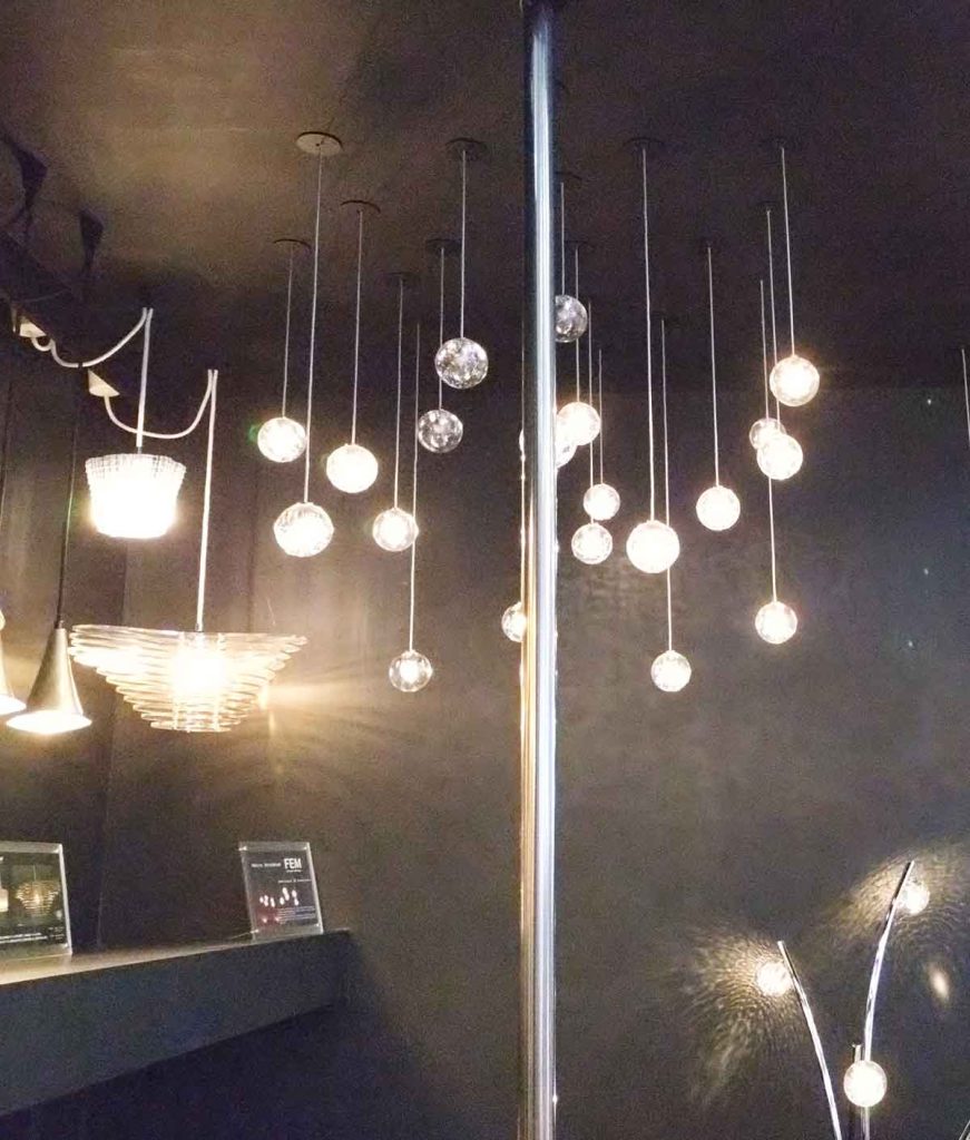 リビング＆デザイン2025の出展企業レイゾン