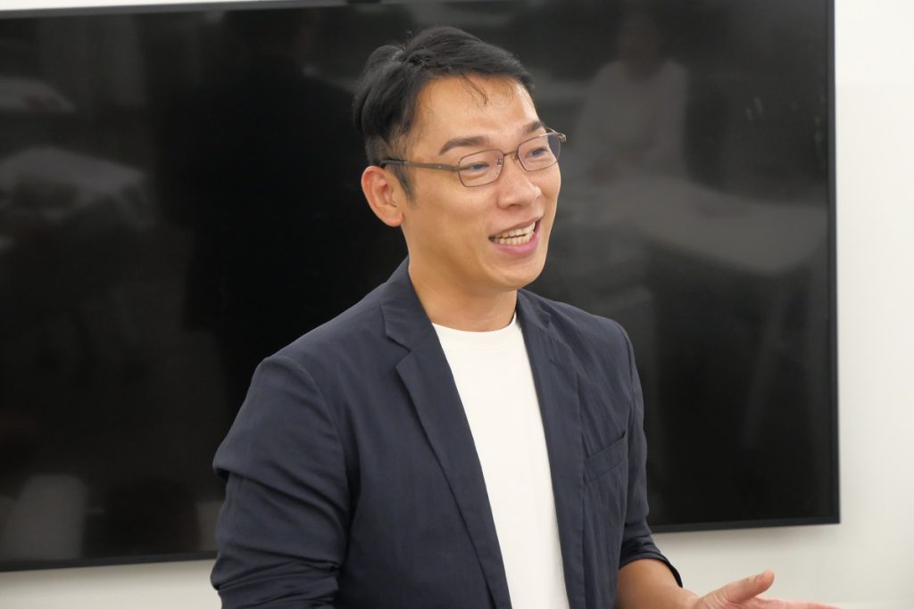 レミラ、REMILA、レミラエリート、リサスティー、うなじ脱毛、ネープケア、伊藤翔太