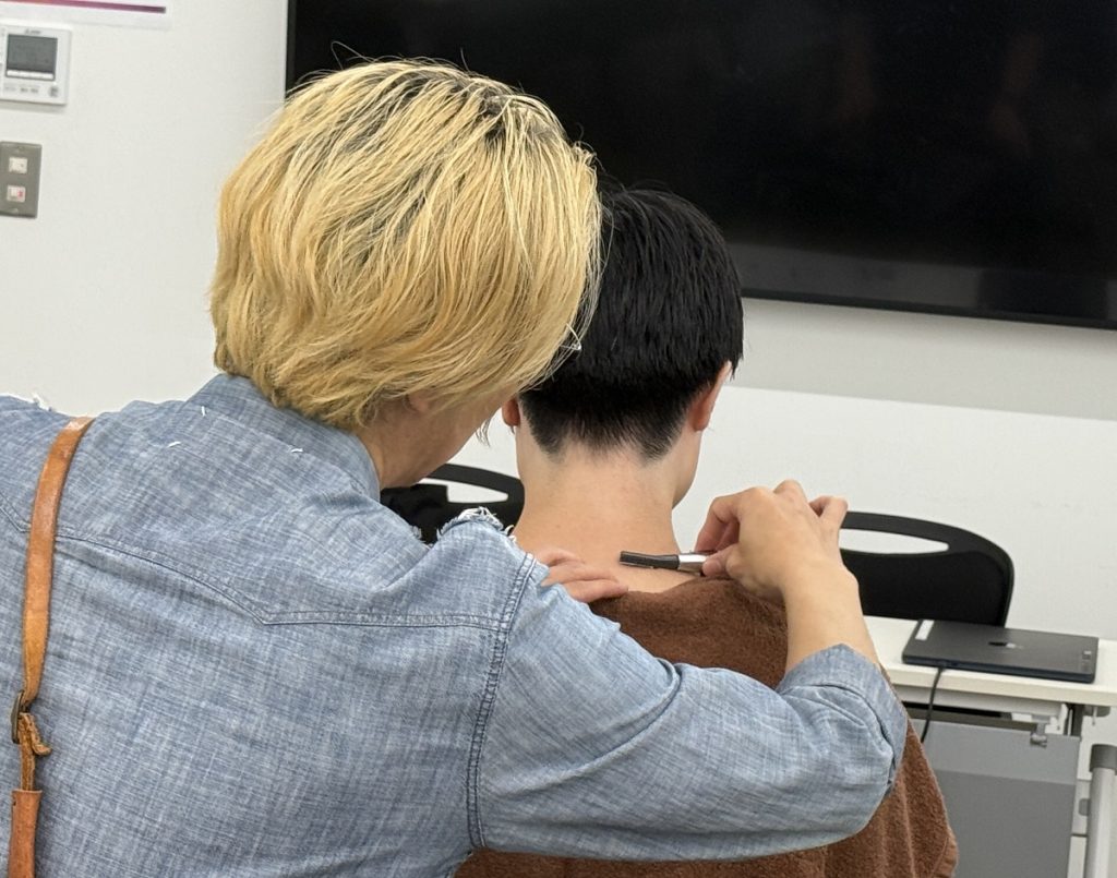 レミラ、REMILA、レミラエリート、リサスティー、うなじ脱毛、ネープケア