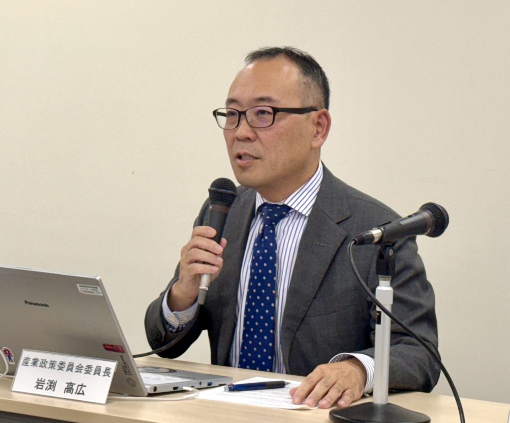 日本化粧品工業会（粧工会、JCIA）の産業政策委員会委員長の岩淵高宏氏（資生堂）