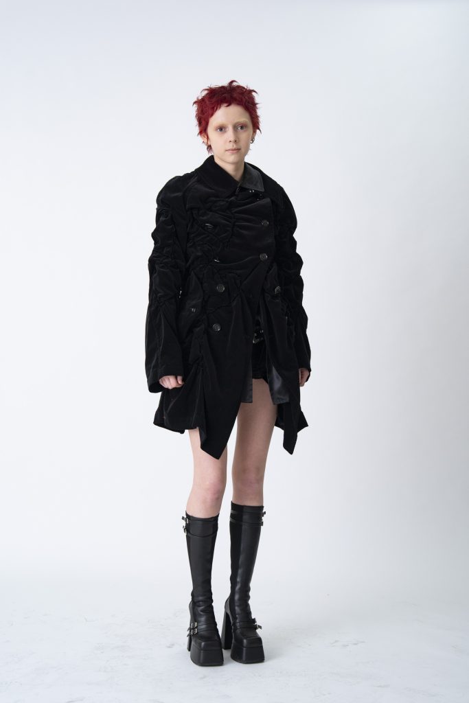 アリミノのデザイナーズコンテスト最優秀賞を受賞したQUQUの高橋太朗さんのモデル