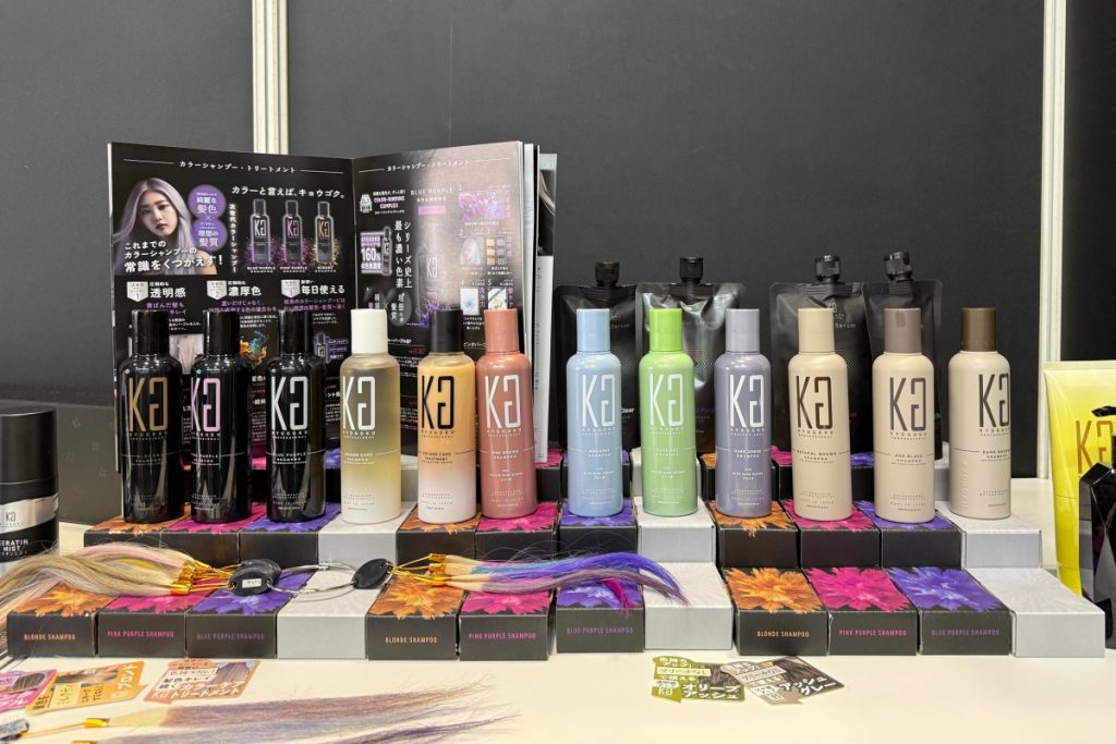 第100回ギフト・ショーに出展した京極琉さん（Salon Ryu代表）のカラーシャンプー