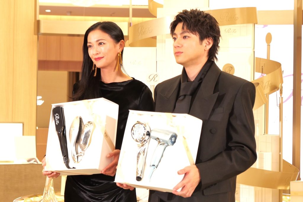 リファ　ギンザ　榮倉奈々　山田裕貴