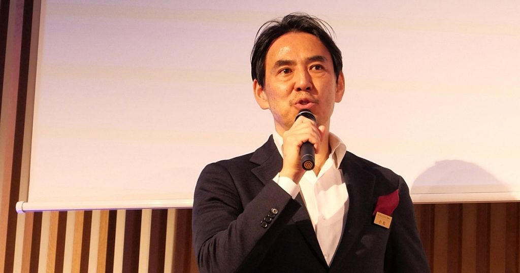 ヘッドライト、第4回スタイリスタ2026表彰式で小松俊介社長があいさつ