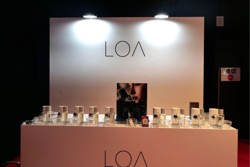 ヘアオイル部門を受賞したLOA OIL