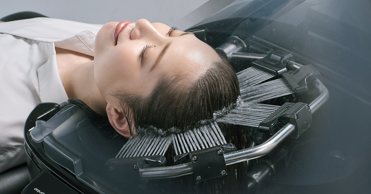 こすらず洗える タカラベルモントの自動シャンプー機器「アクアポッド」がグッドデザイン賞に