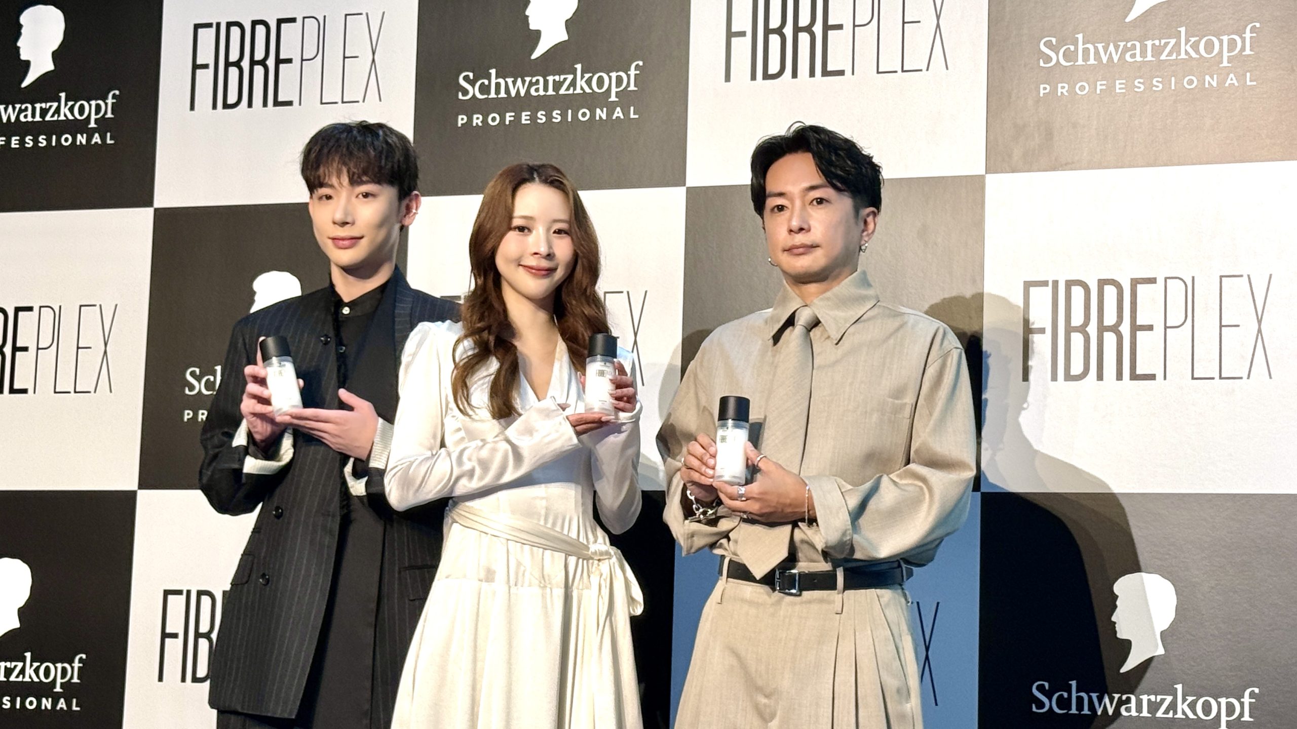 強さは、自由だ。 10万軒突破のファイバープレックスは「ブリーチがあたりまえのその先へ」