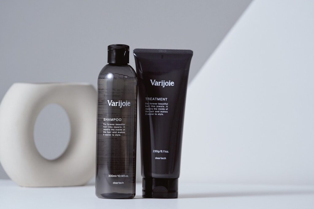 「Varijoie ヴァリジョア シャンプー」と「Varijoie ヴァリジョア トリートメント」セット画像